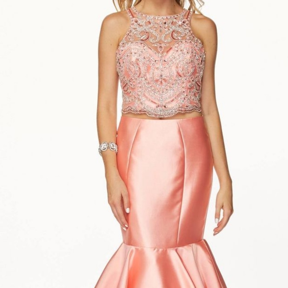 Juliet prom dress